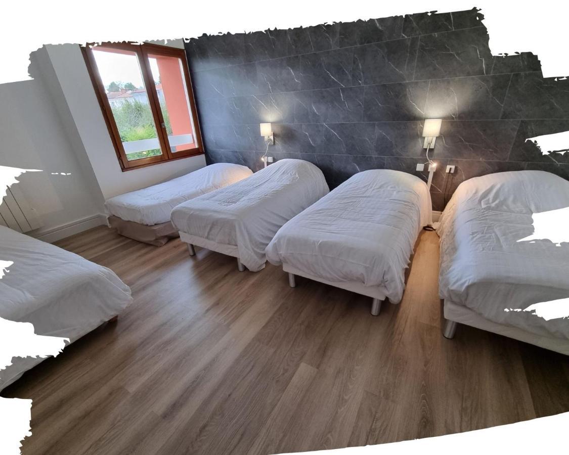Cerizay Hotel Du Cheval Blanc מראה חיצוני תמונה
