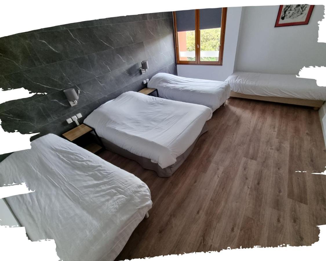 Cerizay Hotel Du Cheval Blanc מראה חיצוני תמונה