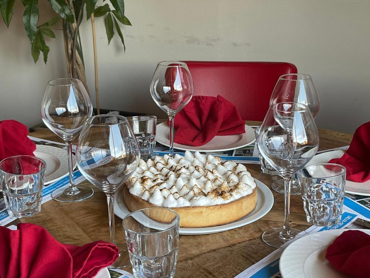 Cerizay Hotel Du Cheval Blanc מראה חיצוני תמונה