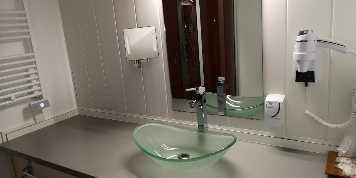 Cerizay Hotel Du Cheval Blanc מראה חיצוני תמונה